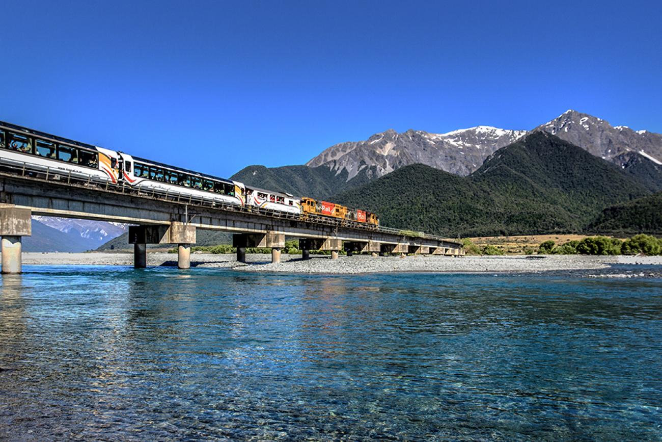 The Tranz Alpine crossing the Waimakariri