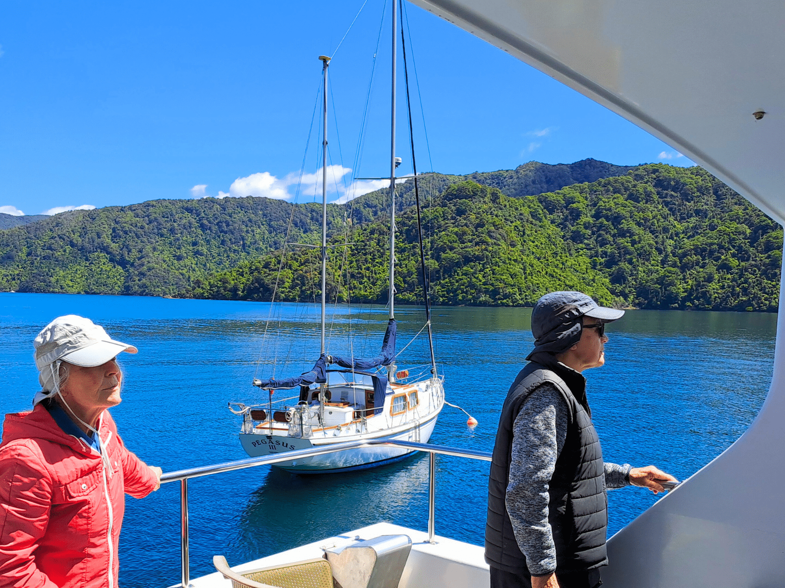 Private lunch & cruise on Queen Charlotte Sound